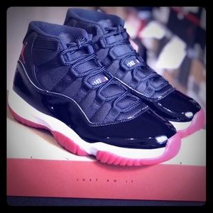Jordan 11s (Bred)